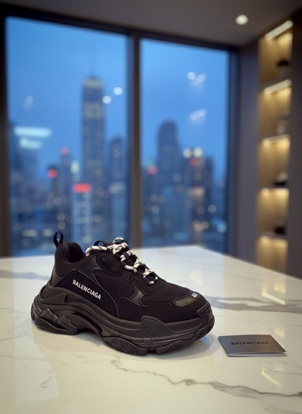 Adidasi Balenciaga Triple X Marimea 40